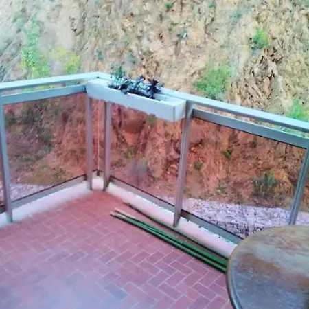 Douillet Avec Vue Sur La Montagne A Les Bains 35 M² Apartment *